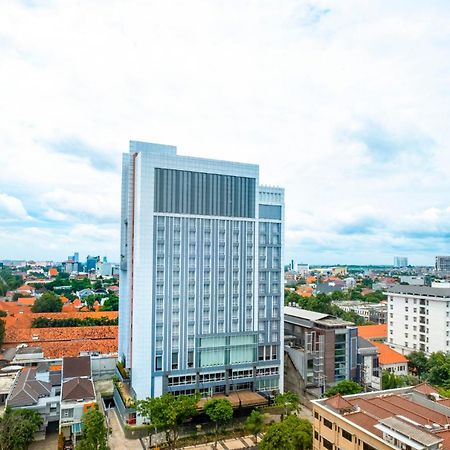Grand Swiss-Belhotel Darmo Сурабая Экстерьер фото